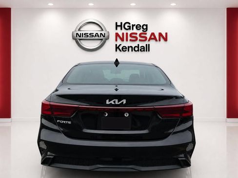Used 2023 Kia Forte LXS FWD image 6