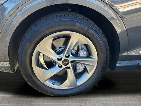 Certified 2026 Genesis GV70 2.5T image 45