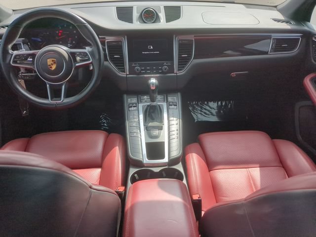 Used 2018 Porsche Macan AWD/4WD image 24
