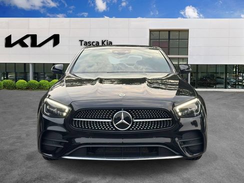 Used 2021 Mercedes-Benz E 450 4MATIC Sedan image 2