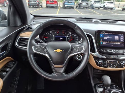 Used 2022 Chevrolet Equinox Premier image 15