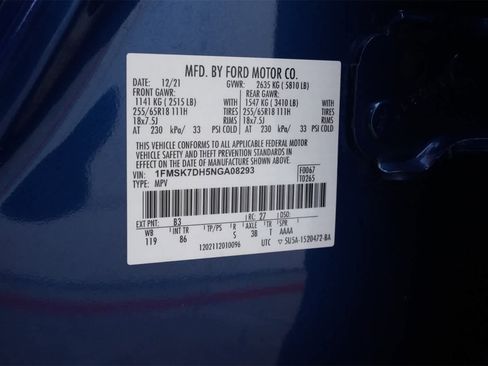 Used 2022 Ford Explorer XLT image 25