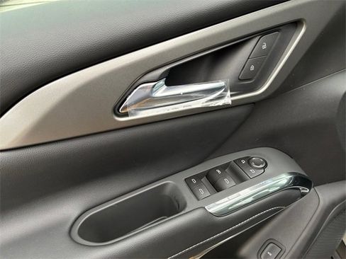 New 2026 Chevrolet Traverse LT w/ Sun and Wheel Package image 12