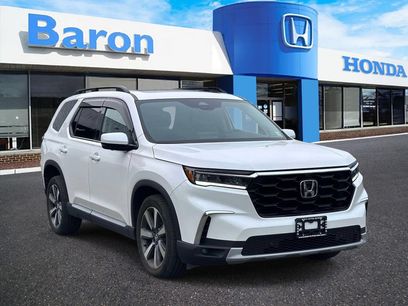 Used 2025 Honda Pilot Elite