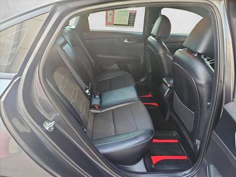 Used 2023 Kia Forte GT-Line w/ GT-Line Technology Package FWD image 19