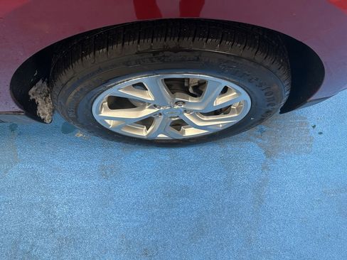 Used 2019 Chevrolet Equinox Premier w/ LPO, Floor Liner Package image 3