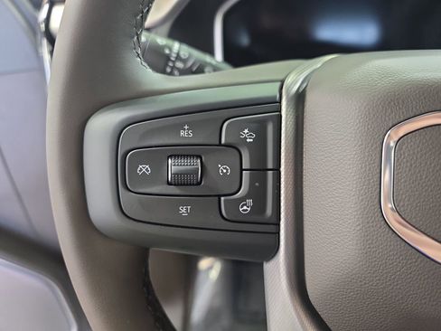 New 2026 GMC Sierra 3500 Denali w/ Denali Reserve Package AWD/4WD image 16