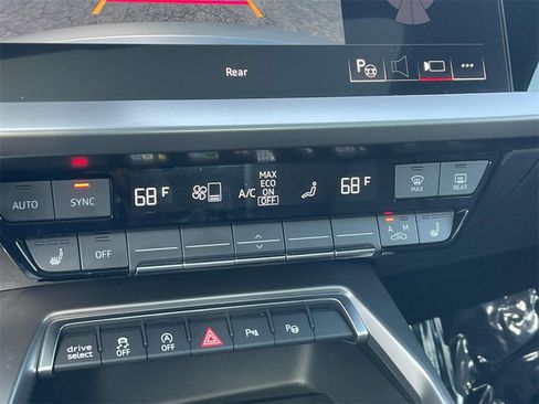 Used 2024 Audi A3 2.0T Premium image 21