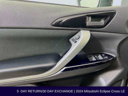 Used 2024 Mitsubishi Eclipse Cross LE image 21