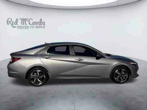 Certified 2023 Hyundai Elantra SEL w/ Convenience Package image 6
