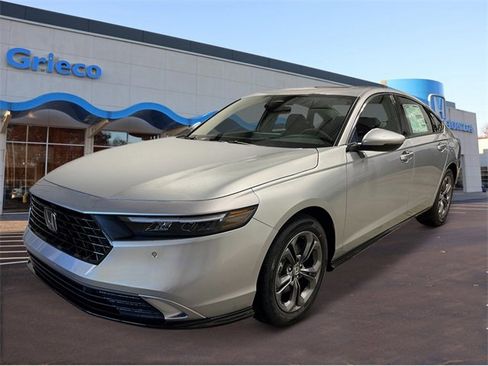 New 2025 Honda Accord EX-L image 1