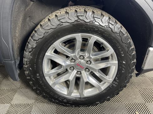 Used 2021 GMC Sierra 1500 SLT image 9