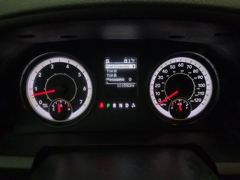 Used 2020 RAM 1500 Classic SLT RWD image 23