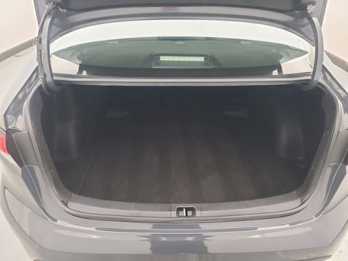 Used 2024 Toyota Corolla LE image 19