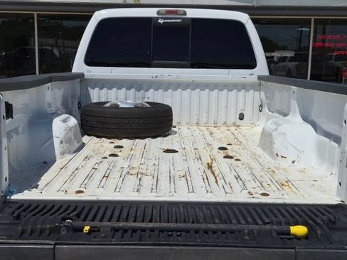 Used 2011 Ford F350 Lariat w/ Lariat Interior Pkg AWD/4WD image 32