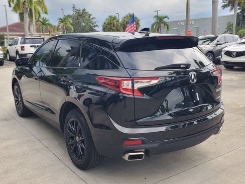 Used 2025 Acura RDX SH-AWD image 5