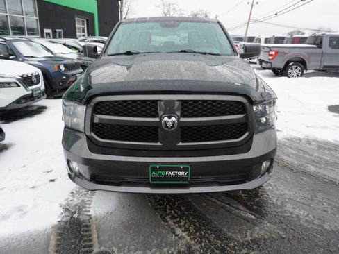 Used 2018 RAM 1500 Express w/ Express Value Package image 4