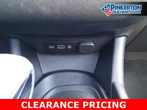 Used 2022 Chevrolet Malibu LS image 26