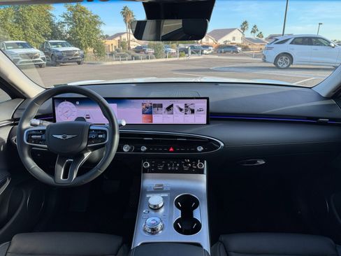 Used 2026 Genesis GV70 2.5T Select image 20