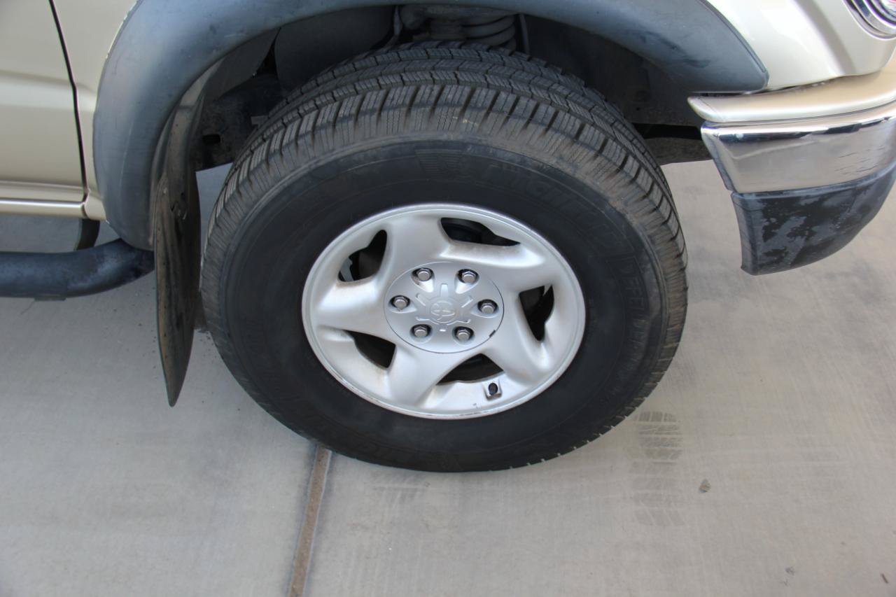 Used 2003 Toyota Tacoma PreRunner RWD image 28