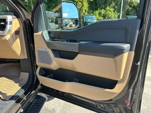 Used 2024 Ford F350 XLT w/ XLT Premium Package image 20