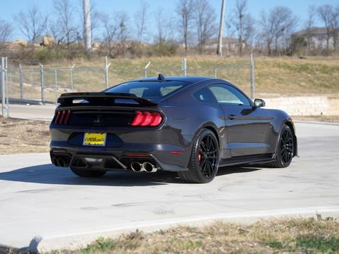 Used 2022 Ford Mustang Shelby GT500 w/ Technology Package image 6