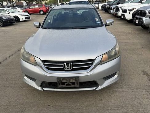 Used 2014 Honda Accord LX image 2
