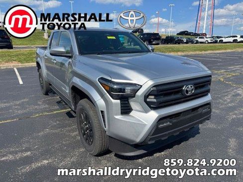 Certified 2025 Toyota Tacoma SR5 AWD/4WD image 1