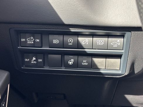 New 2026 Toyota Tundra Platinum AWD/4WD image 22