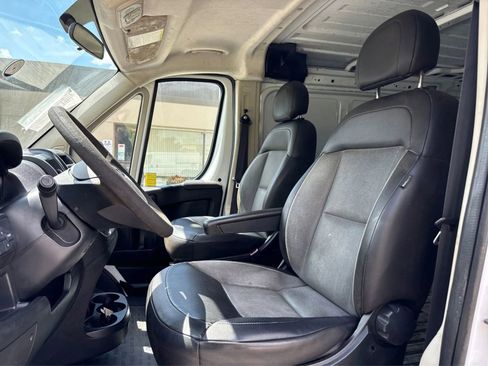 Used 2017 RAM ProMaster 1500 FWD image 9