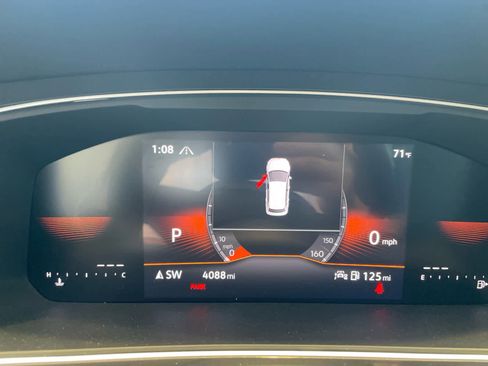 Used 2024 Volkswagen Tiguan Wolfsburg Edition image 6