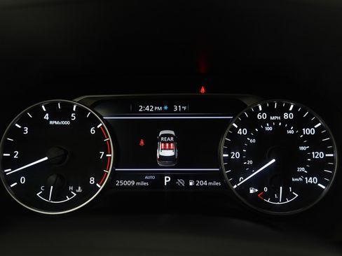 Used 2025 Nissan Rogue SV image 27