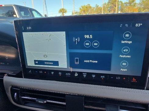 Used 2025 Lincoln Corsair FWD w/ Equipment Group 101A image 4