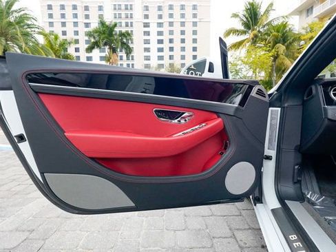 Used 2024 Bentley Continental GT V8 image 56