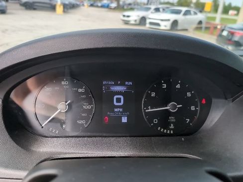 Used 2025 RAM ProMaster 2500 w/ Convenience Group FWD image 13