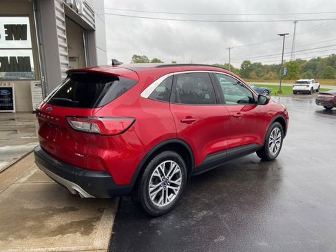 Used 2022 Ford Escape SEL image 3