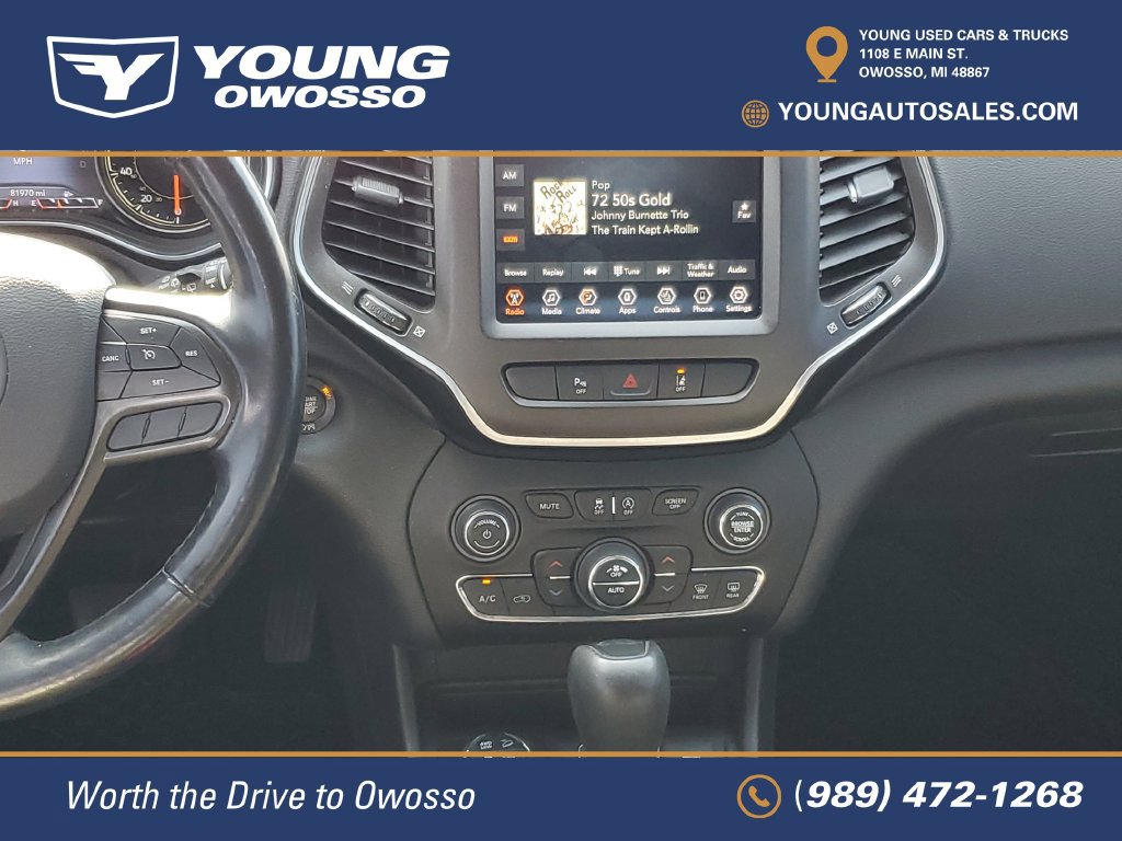 Used 2021 Jeep Cherokee Trailhawk w/ Comfort/Convenience Group AWD/4WD image 23