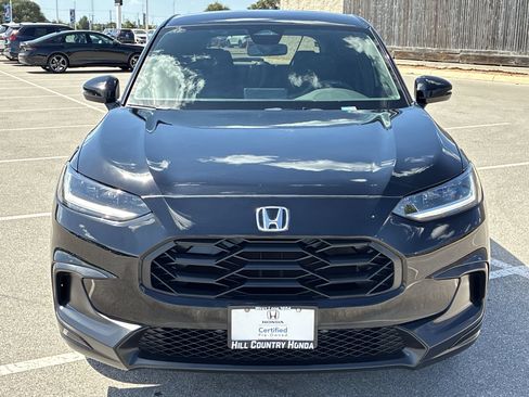 Certified 2024 Honda HR-V Sport image 9