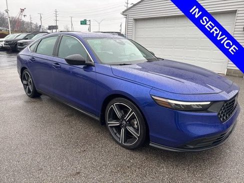 Used 2024 Honda Accord Sport image 1