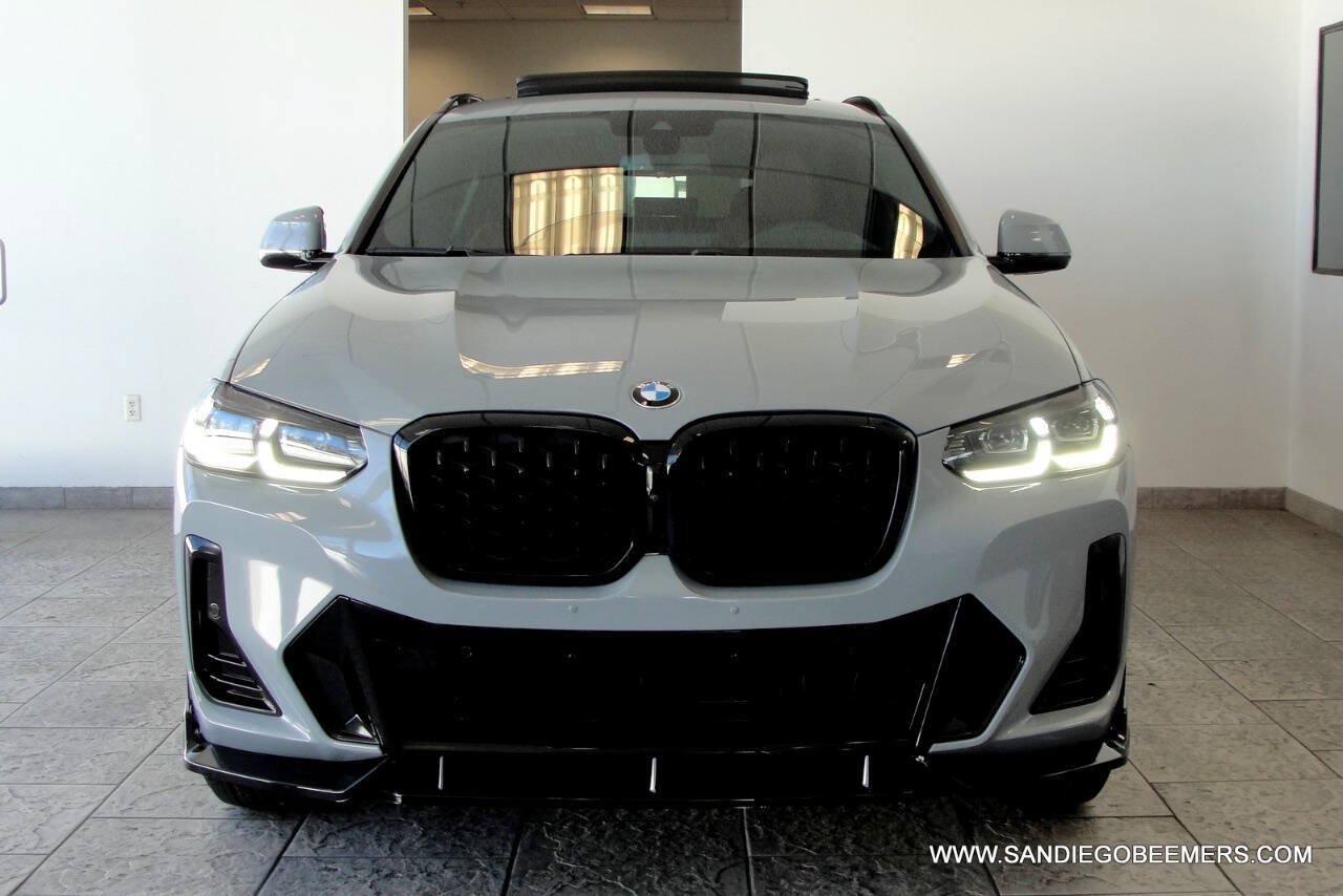 Used 2024 BMW X4 xDrive30i w/ Premium Package AWD/4WD image 40