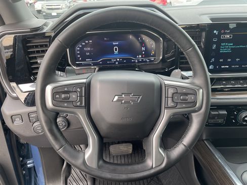 Used 2024 Chevrolet Silverado 1500 LT Trail Boss w/ LT Trail Boss Premium Package image 10