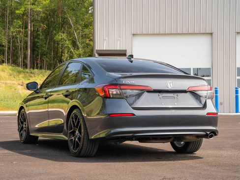 Used 2025 Honda Civic Sport image 5