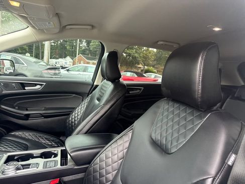 Used 2024 Ford Edge Titanium w/ Equipment Group 301A AWD/4WD image 26