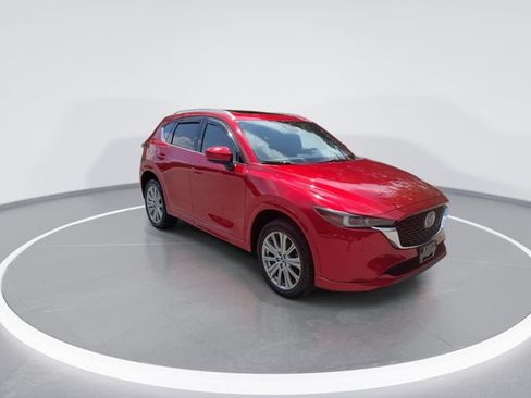 Used 2022 MAZDA CX-5 Signature AWD/4WD image 2