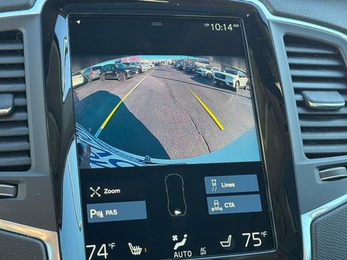 Used 2021 Volvo XC90 T6 Momentum image 25