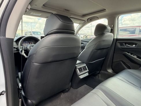 Used 2025 Honda Accord Touring image 16