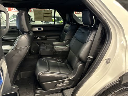 Certified 2023 Ford Explorer ST w/ Equipment Group 401A image 6