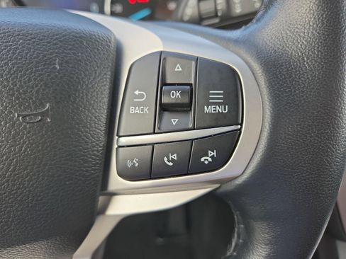 Certified 2022 Ford Explorer XLT image 15