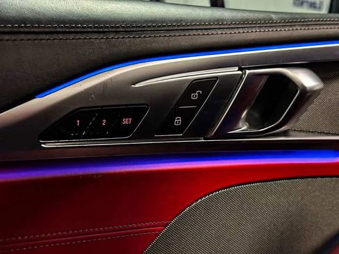 Used 2019 BMW M850i xDrive Coupe w/ Comfort Seating Package AWD/4WD image 17