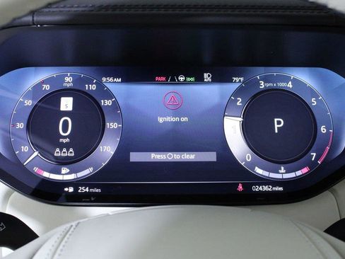 Used 2023 Land Rover Range Rover SE AWD/4WD image 25
